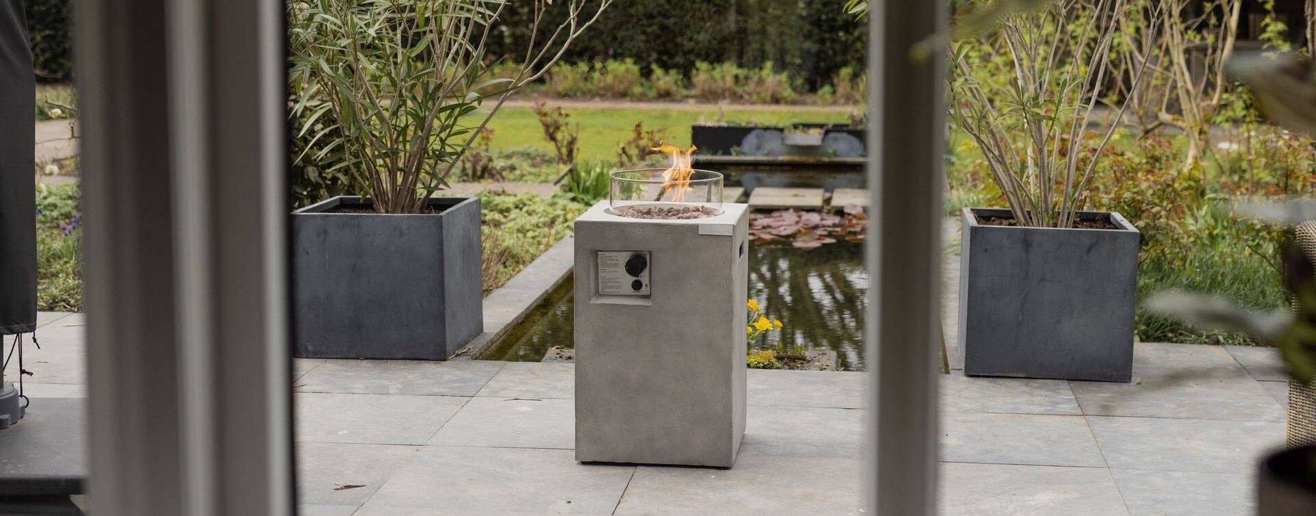 Buitenhaarden voor in de tuin