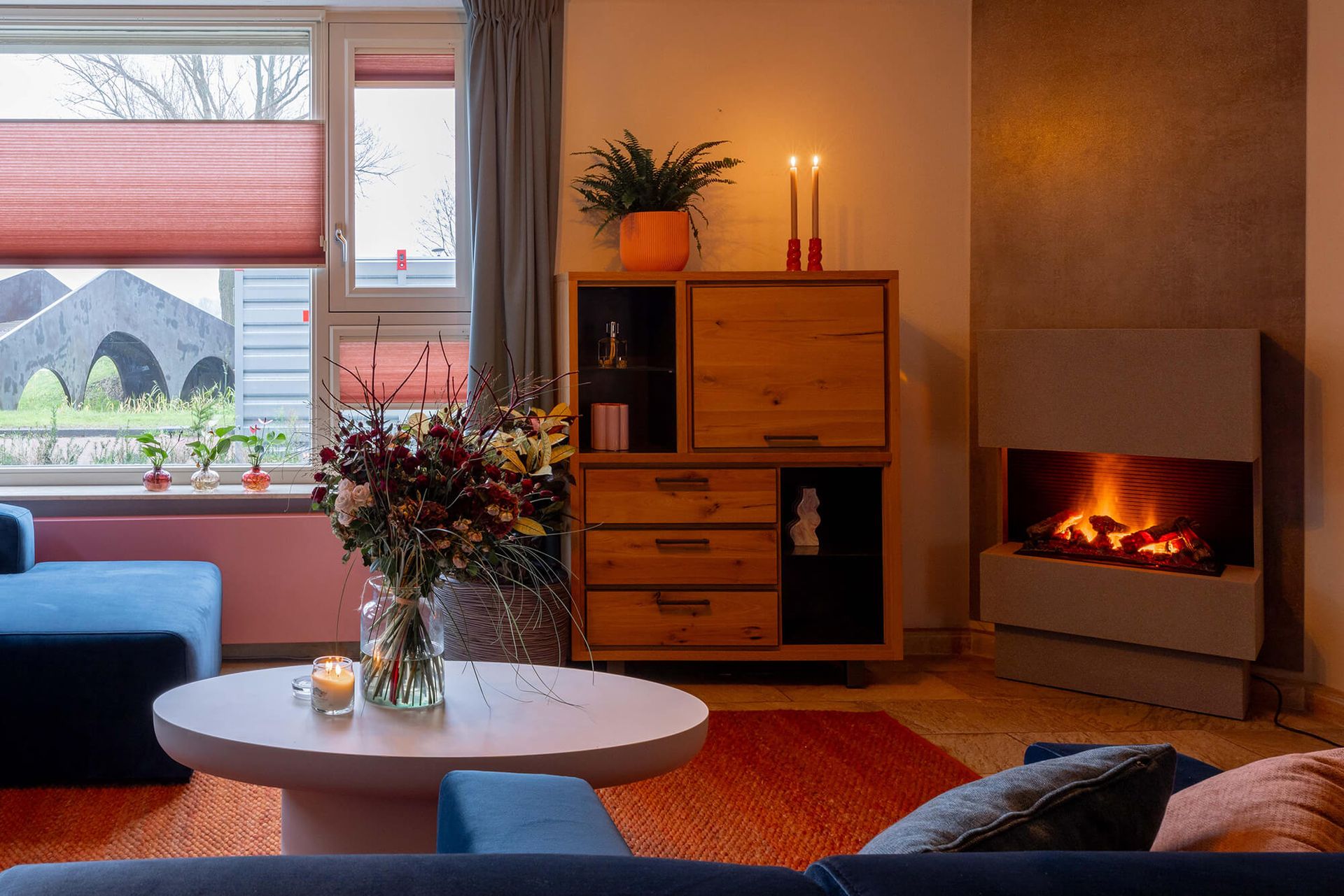 Xaralyn Wasserdampfkamin Nuoro im Wohnzimmer