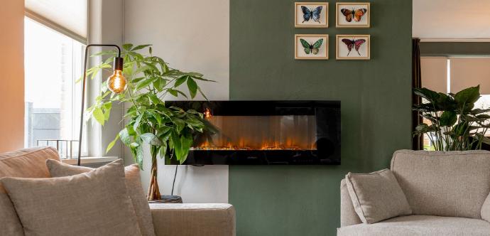 Sfeerhaard als wandhaard aan de muur Foto in woonkamer met sfeerhaard