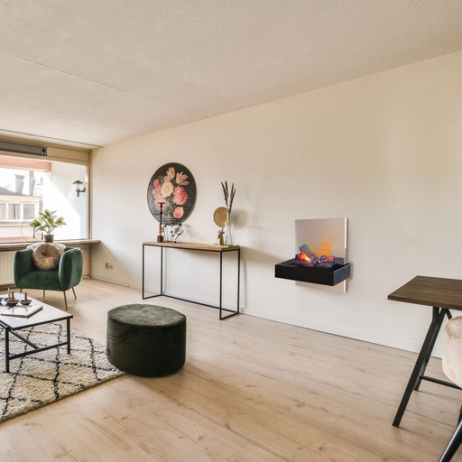 Quero electric wall fireplace